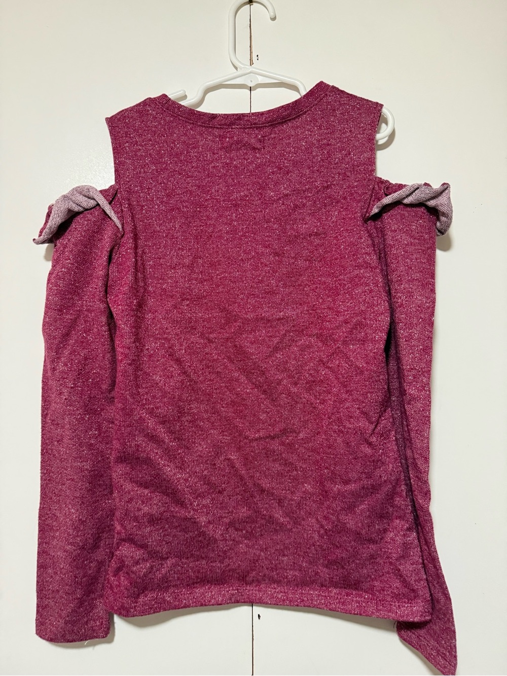 One Step up Heather Raspberry Cold-Shoulder Long Sleeve Top - Picture 2 of 3